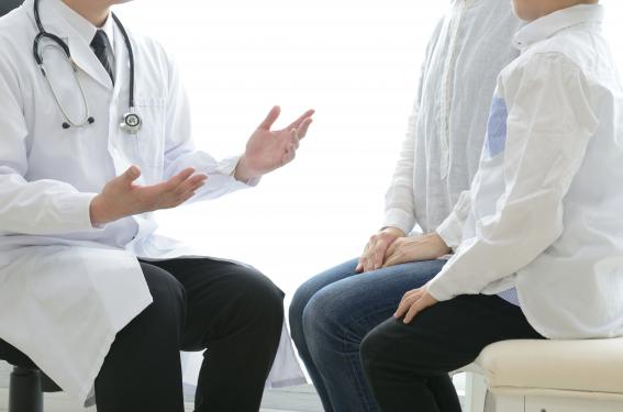 Annonce et réannonce diagnostique de mucoviscidose - Regards croisés entre pneumo-pédiatre et médecin d’adolescent