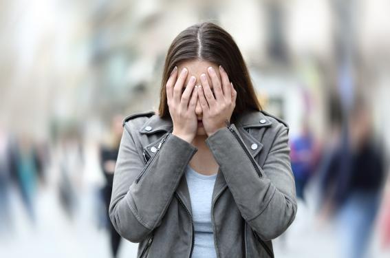 Agression sexuelle à l’adolescence : ne pas méconnaître l’antécédent traumatique